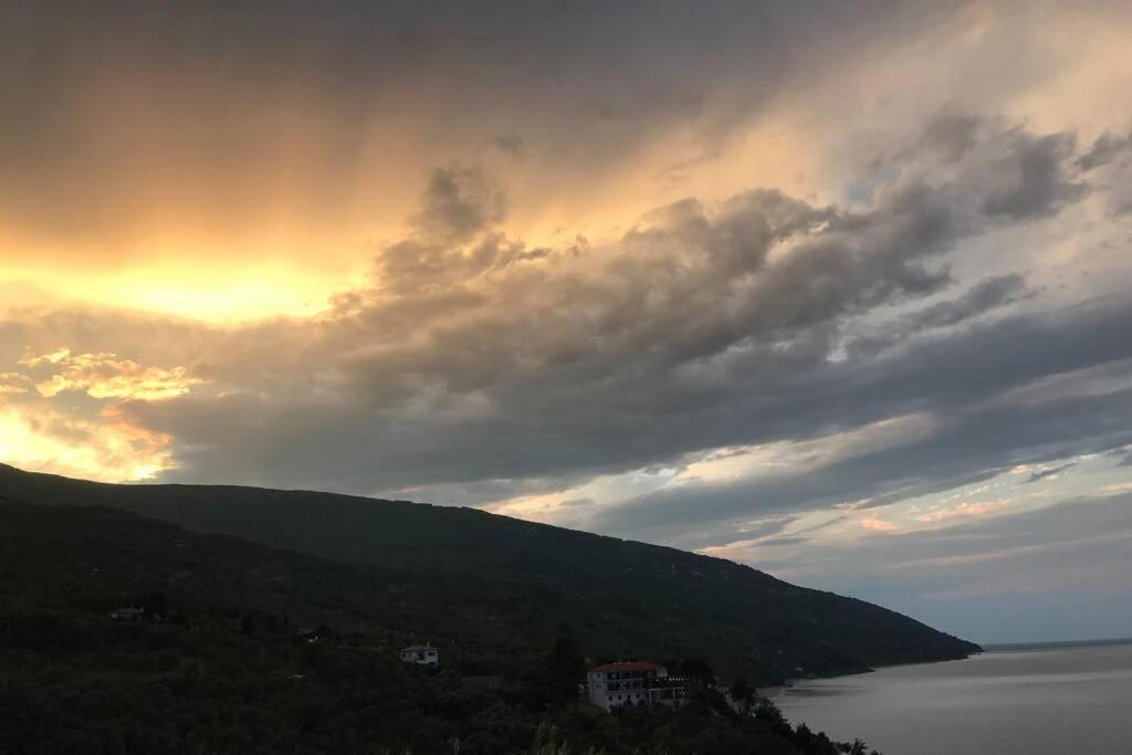 فيلا Perivoli خوريفتون المظهر الخارجي الصورة